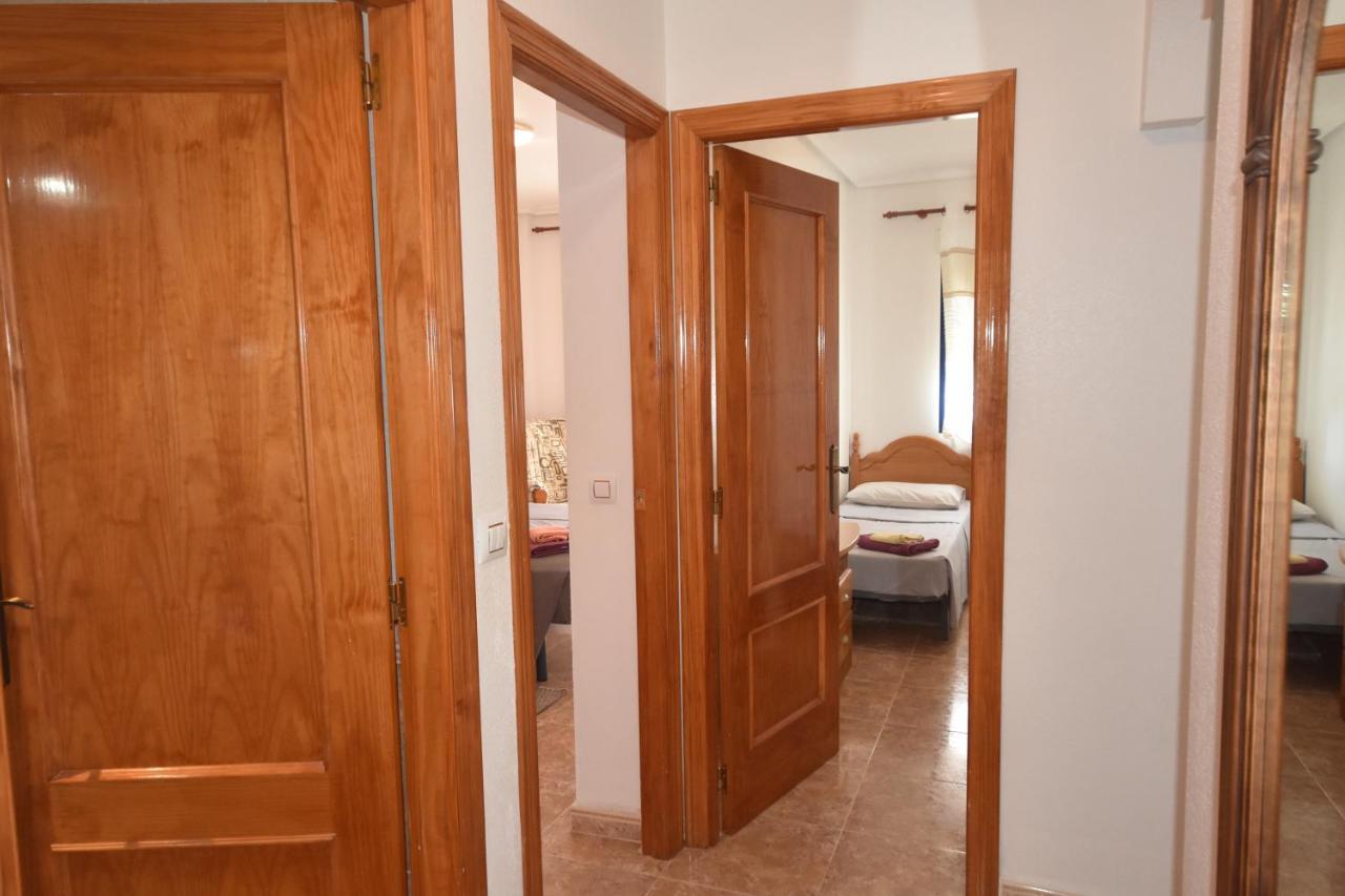 Ferienwohnung He Cabo Roig Strip Orihuela Exterior foto